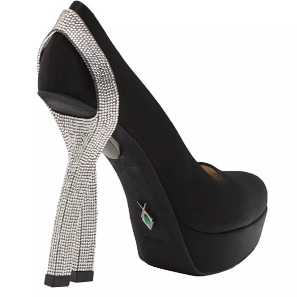 🔥SOLD🔥Turn Heads with this crystal ribbon heel - Picture 3 of 6